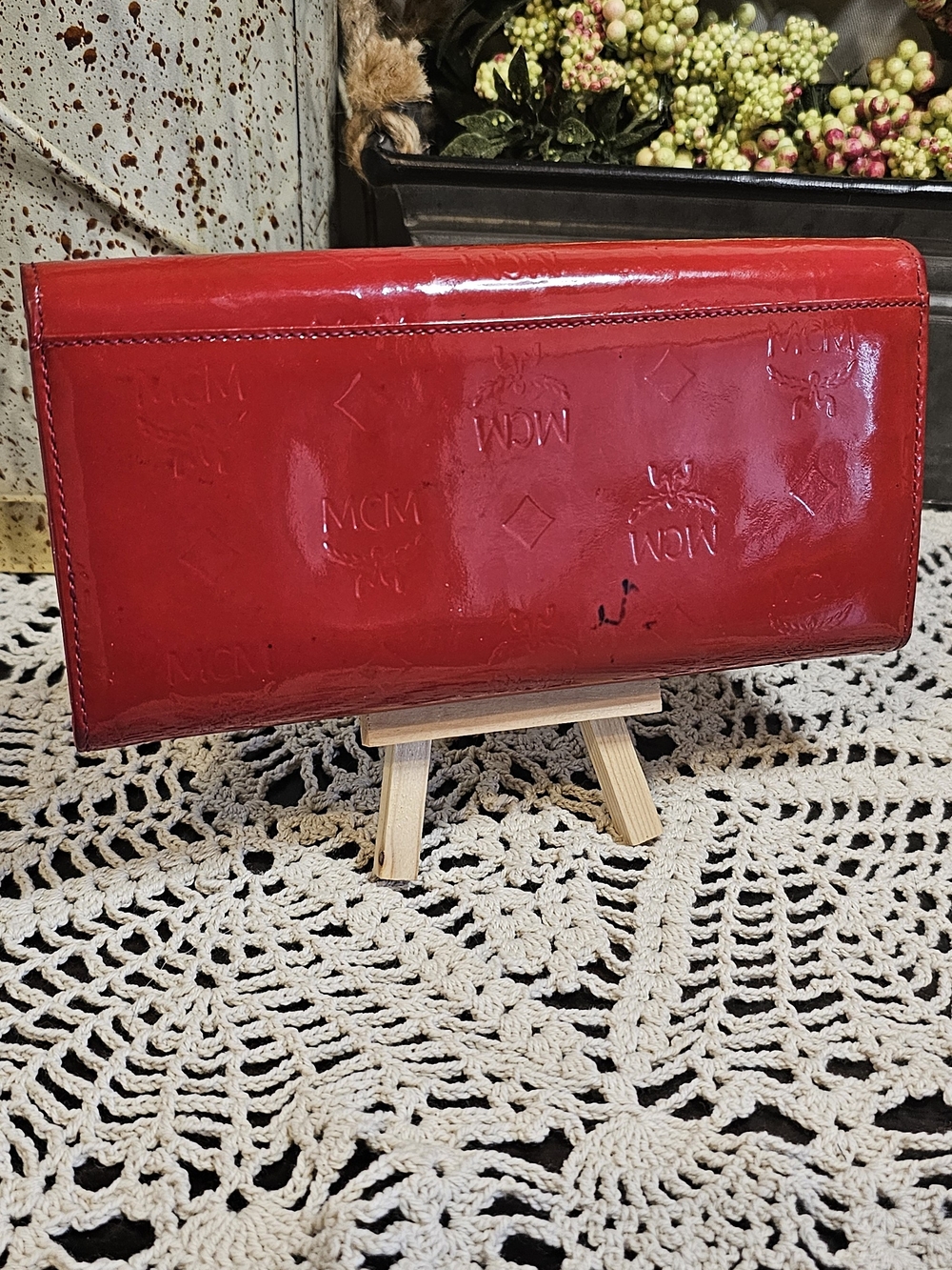 MCM Red Patent Leather Continental Wallet - MCM Logo Plaque - Picture 2 of 12